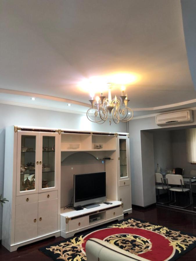 Beautiful Apartments In The Heart Of The City Tasjkent Exteriör bild